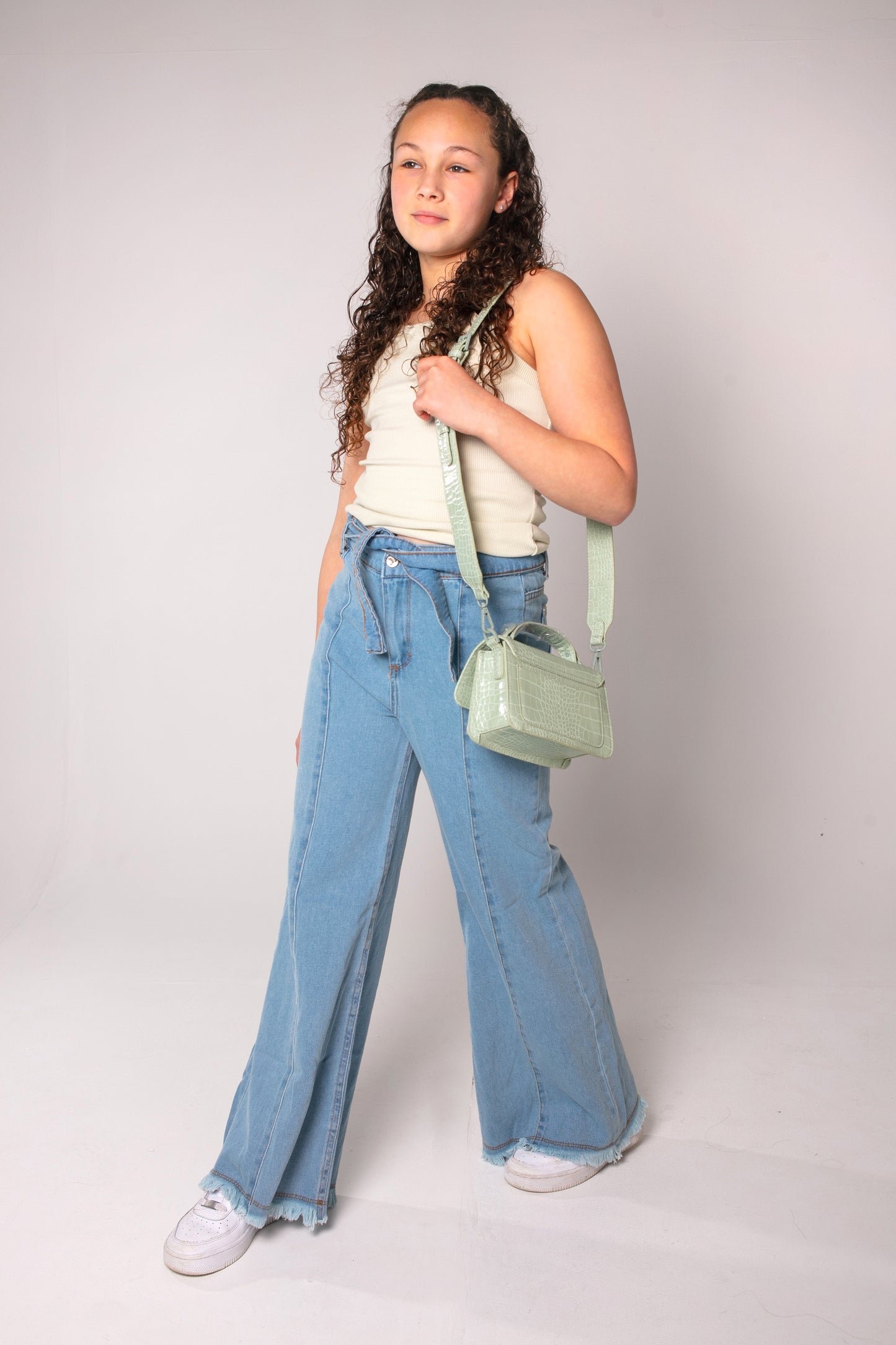 light denim summer jeans