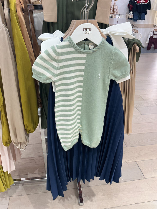 Short sleeve knit tee